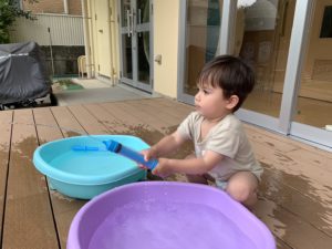 画像:6月20日(火)1歳児水遊び