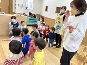 画像:3月9日(月)☆0・1歳児クラスの様子☆